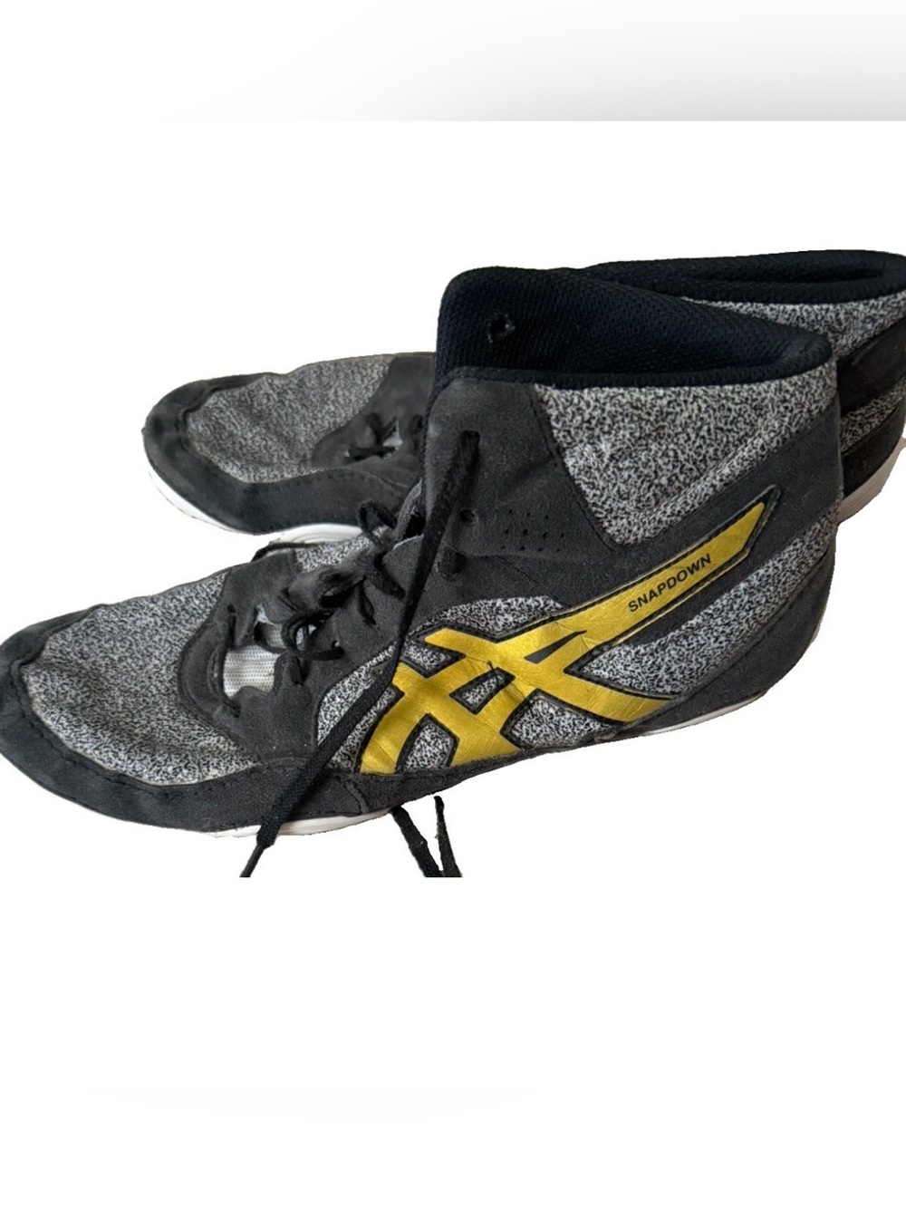 ASICS Snapdown Men’s Wrestling Shoes - Gray & Yellow size 12